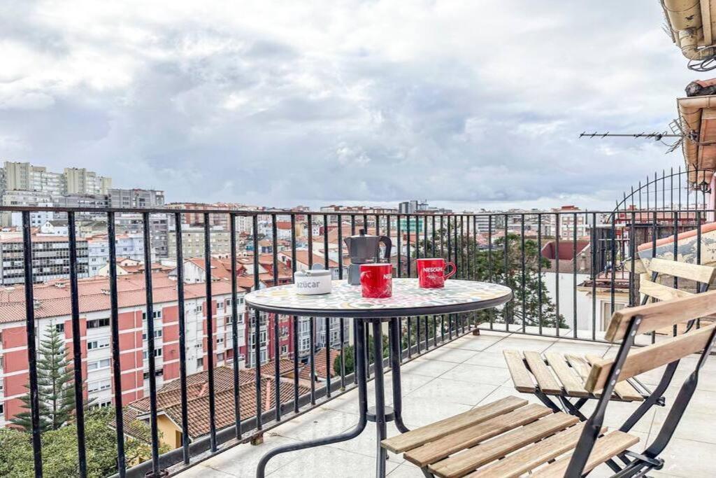 Acogedor Loft Con Vistas A La Ciudad Apartment Santander Bagian luar foto